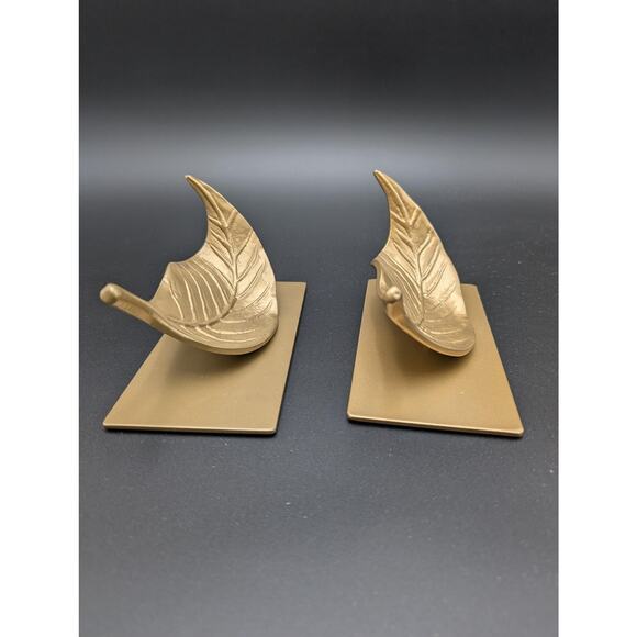 Ikea Markniva Leaf Decorations Gold Gilt Cast Metal Shelf Decor Bookends Pair 2 - Picture 4 of 12